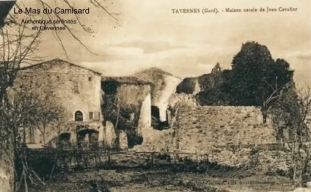 Carte postale ancienne du Mas du Camisard, maison natale de Jean Cavalier à Ribaute-les-Tavernes, témoin du patrimoine cévenol