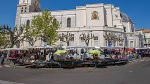 Marché d’Alès – centre-ville, matin